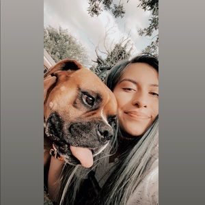 Meet your Posher, Alizebeth